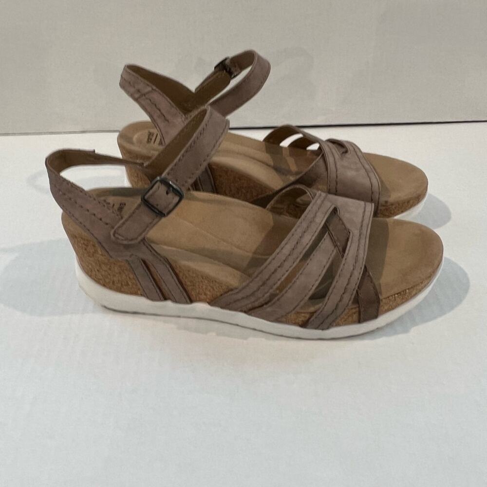Earth Origins Tonga Tarla Leather‎ Sandal Cork Wedge Cushioned Insole Tan 11M
